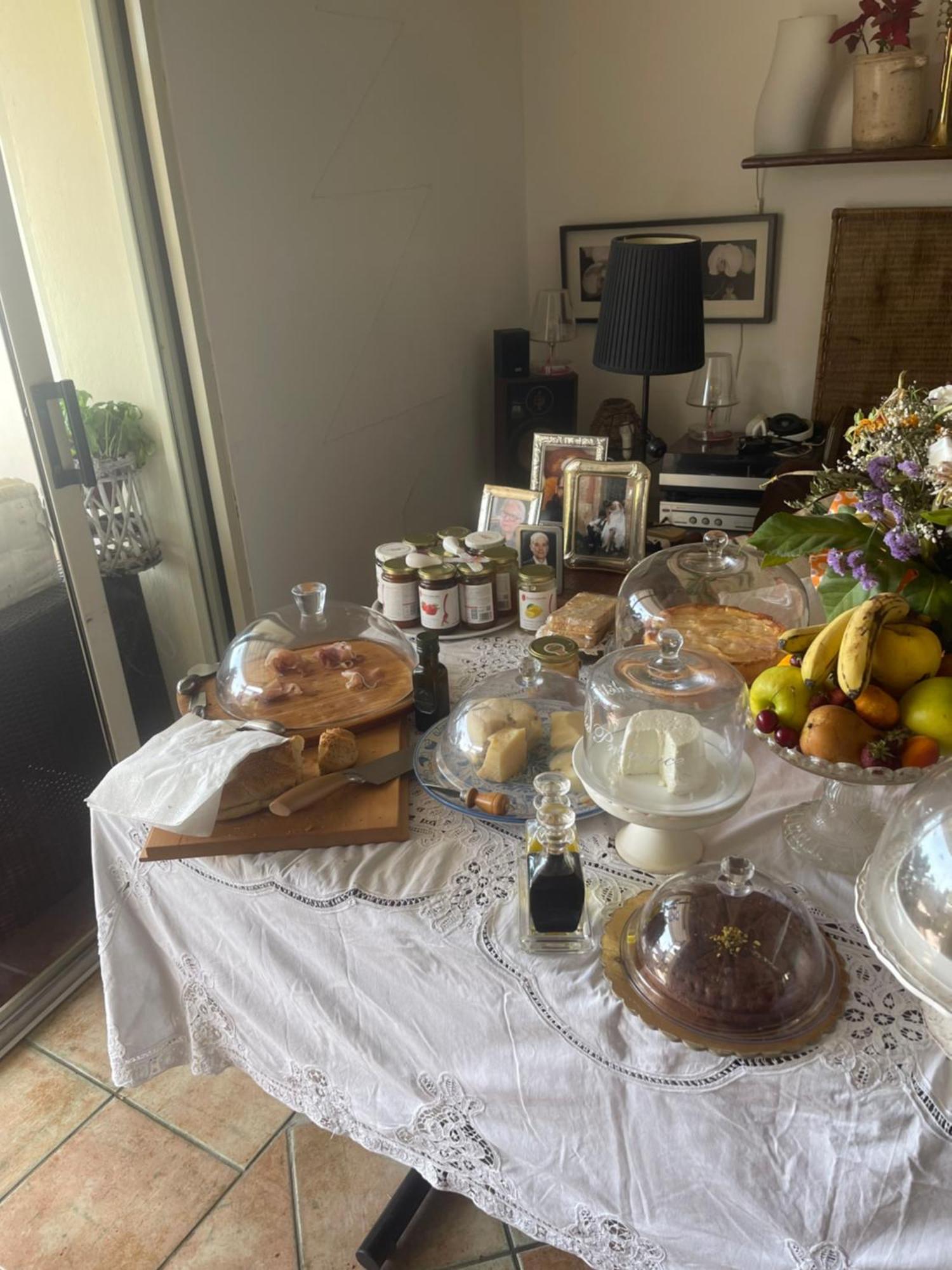 Casa Tipica Siciliana Patronale Home Bedandbreakfast Tremetrisoprailcielo Camere Con Vista, Colazione Interna In Terrazzo Panoramico 卡尔塔吉罗 外观 照片