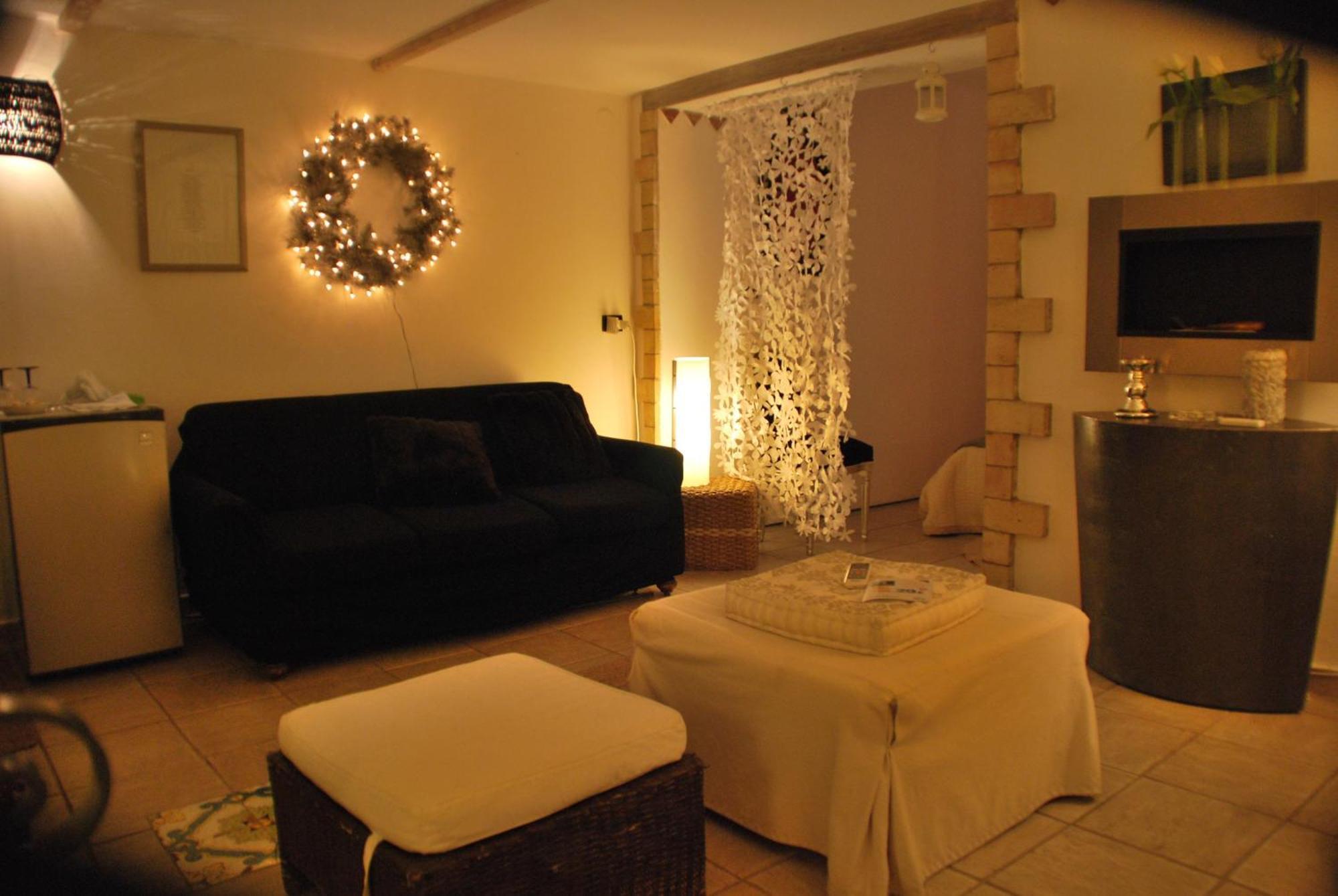 Casa Tipica Siciliana Patronale Home Bedandbreakfast Tremetrisoprailcielo Camere Con Vista, Colazione Interna In Terrazzo Panoramico 卡尔塔吉罗 外观 照片